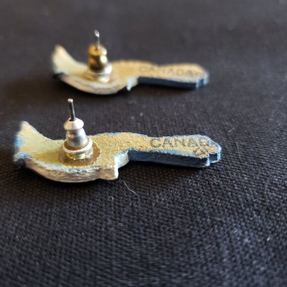 Vintage  Leather Painted Bird Earrings from Canada - Picture 6 of 7